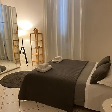Apartamento Sirtori 24