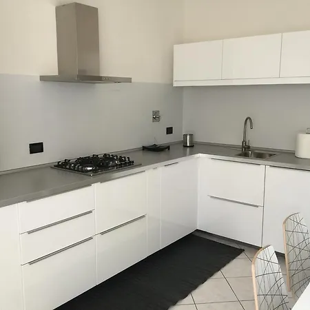 Sirtori 24 Apartamento Florença